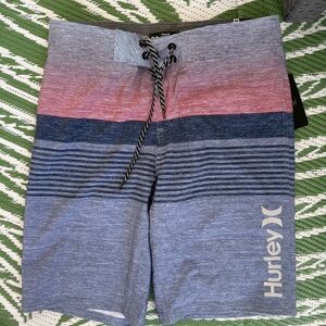 Hurley Epic Hombre Board Shorts Men’s or Teens Size 28 waist